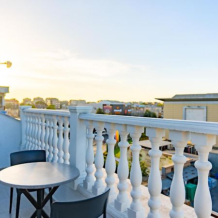 Black Palace Hotel Истанбул Екстериор снимка