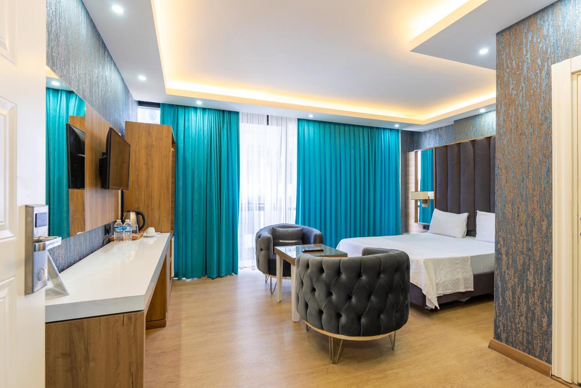 Black Palace Hotel Истанбул Екстериор снимка