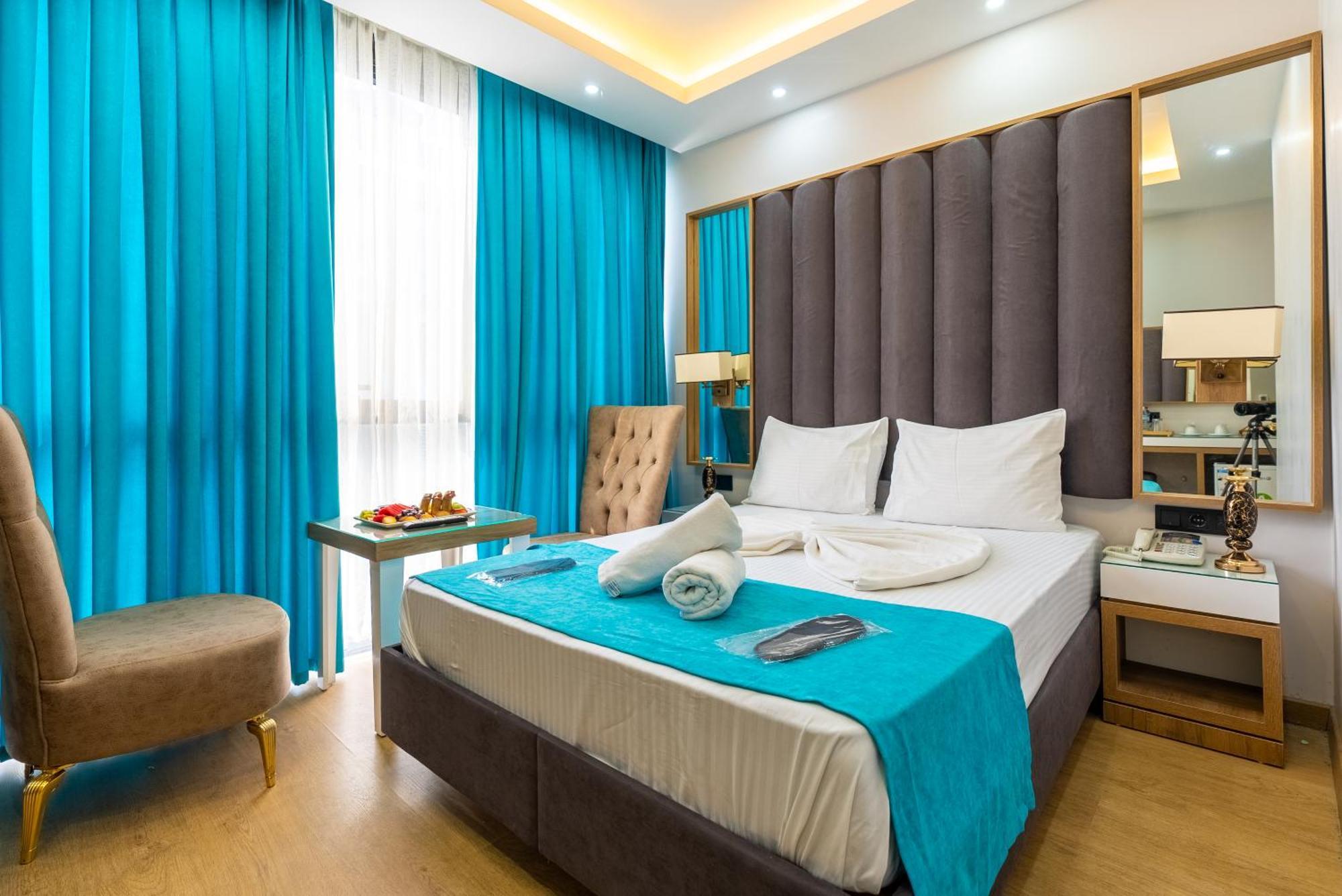 Black Palace Hotel Истанбул Екстериор снимка
