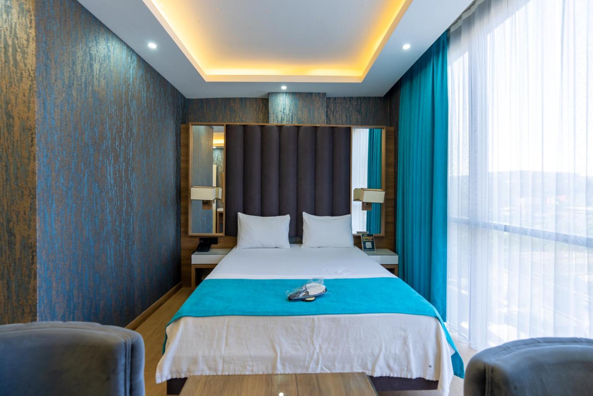 Black Palace Hotel Истанбул Екстериор снимка
