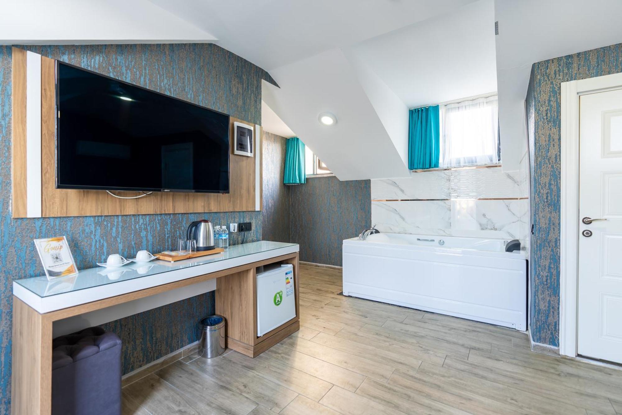 Black Palace Hotel Истанбул Екстериор снимка