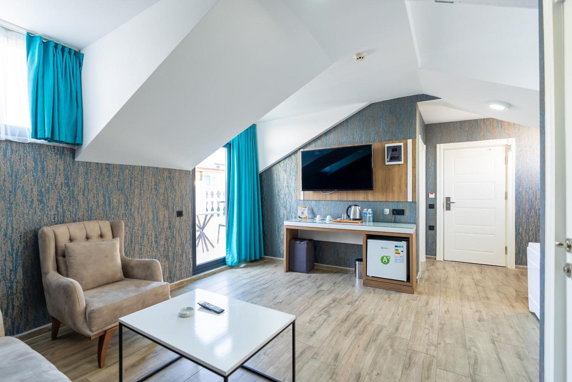 Black Palace Hotel Истанбул Екстериор снимка